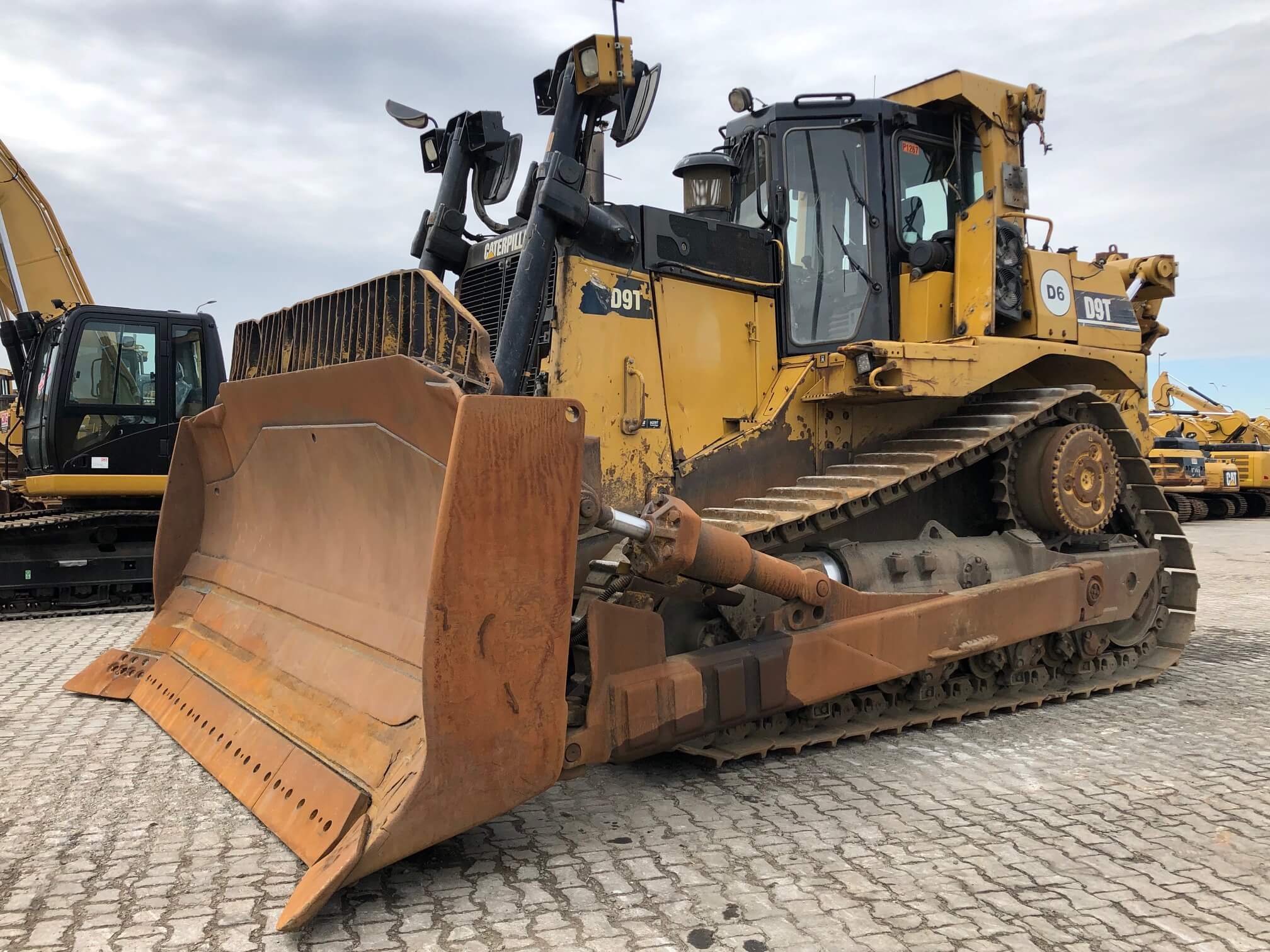 2010 Caterpillar D9T